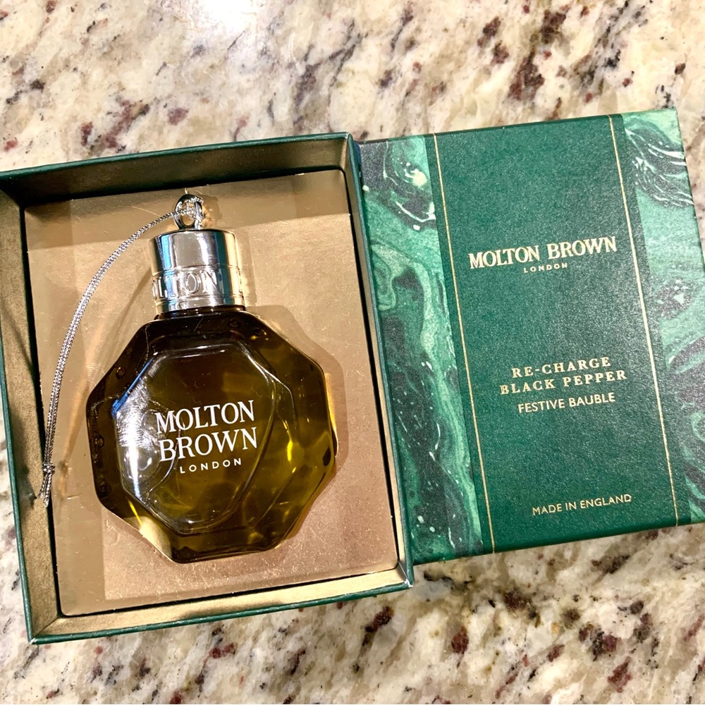 New Molton Brown London Re-Charge Black Pepper Bath & Shower Gel - 2.5 oz - Picture 1 of 1